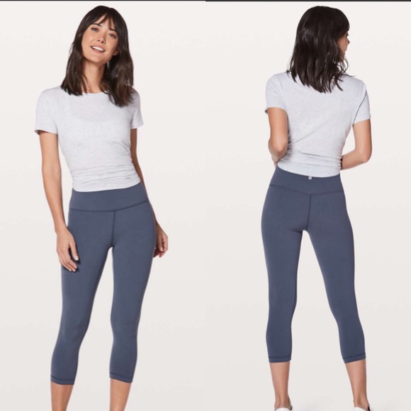 lululemon athletica Pants - Lululemon Align Crop 21” Leggings Size 4 Dazed